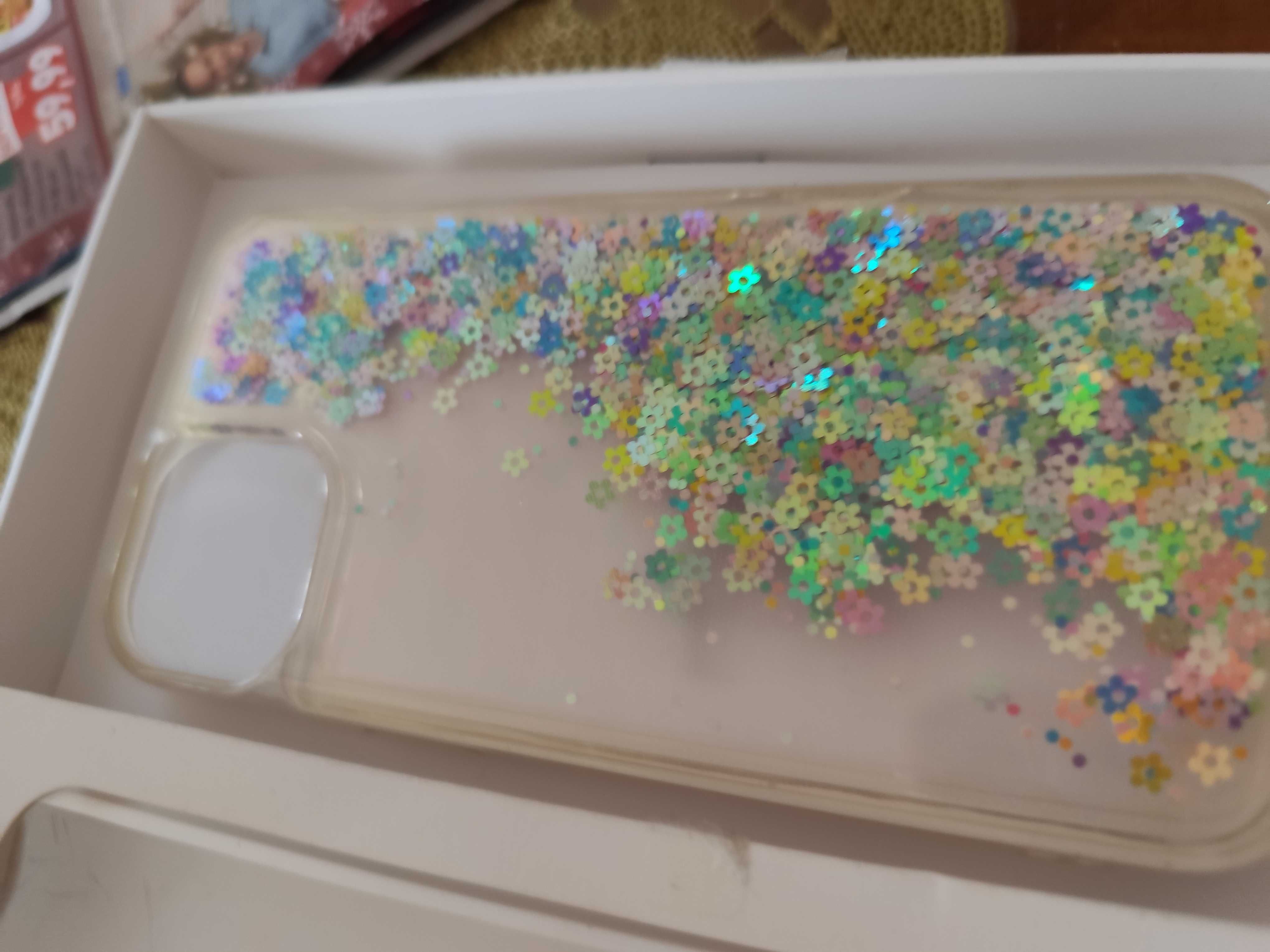 iPhone 15 obudowa , pokrowiec kwiaty guess etui