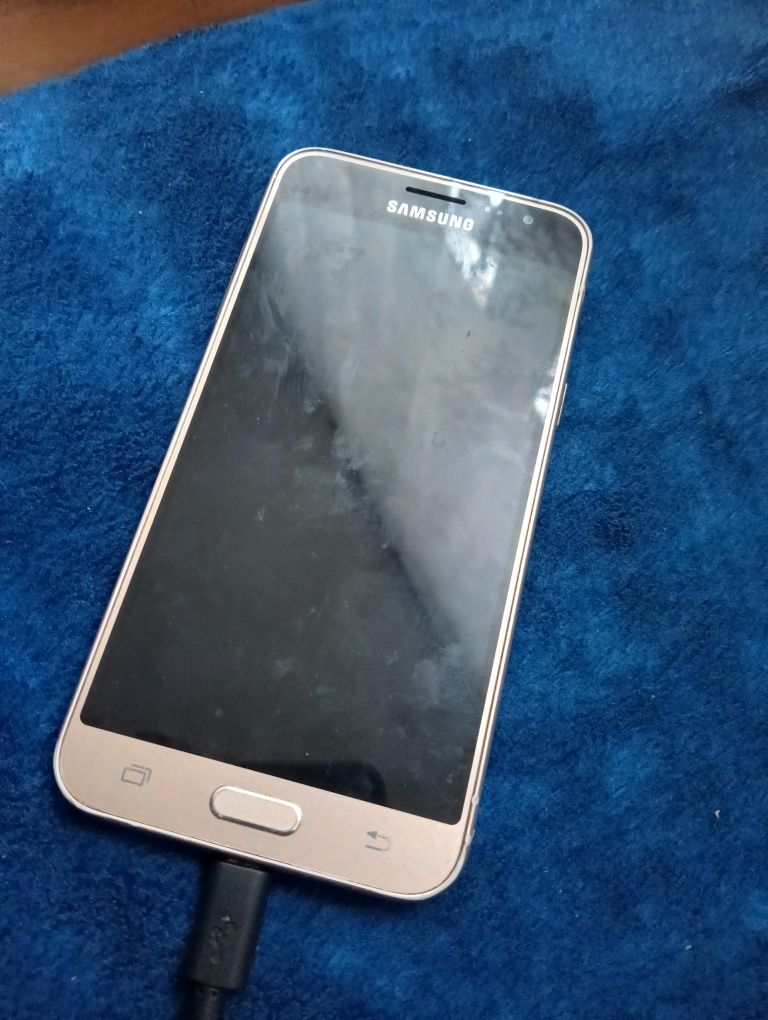 Samsung Galaxy J3