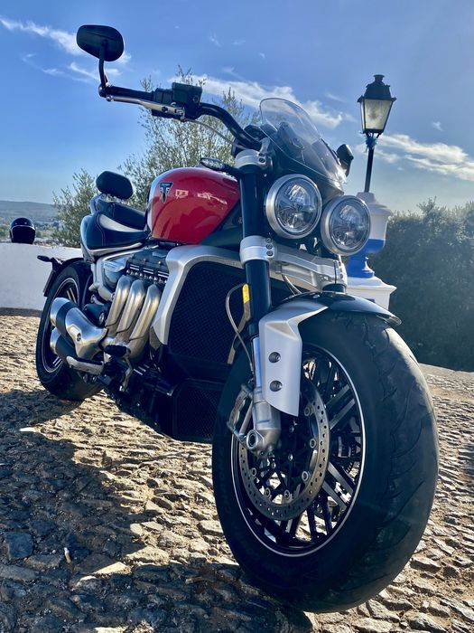 Triumph Rocket III GT, edição limitada Chrome Edition