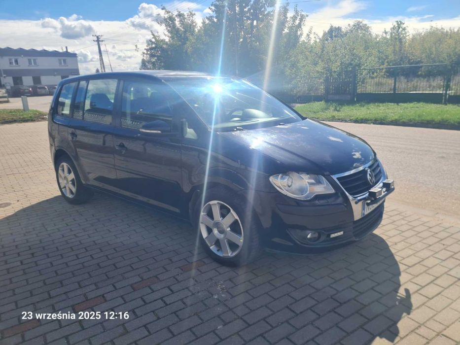 VW TOURAN automat 2010r