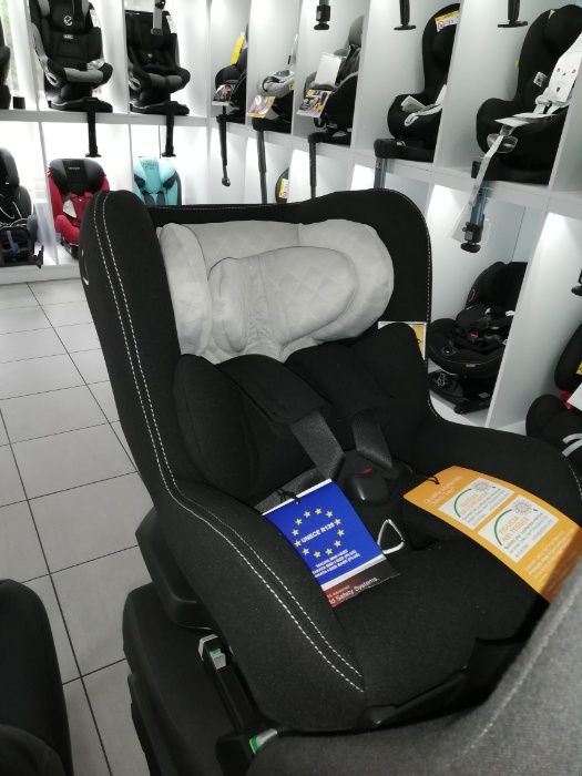 Takata Midi i-Size PLUS fotelik samochodowy 0-18kg Tyłem do 18kg