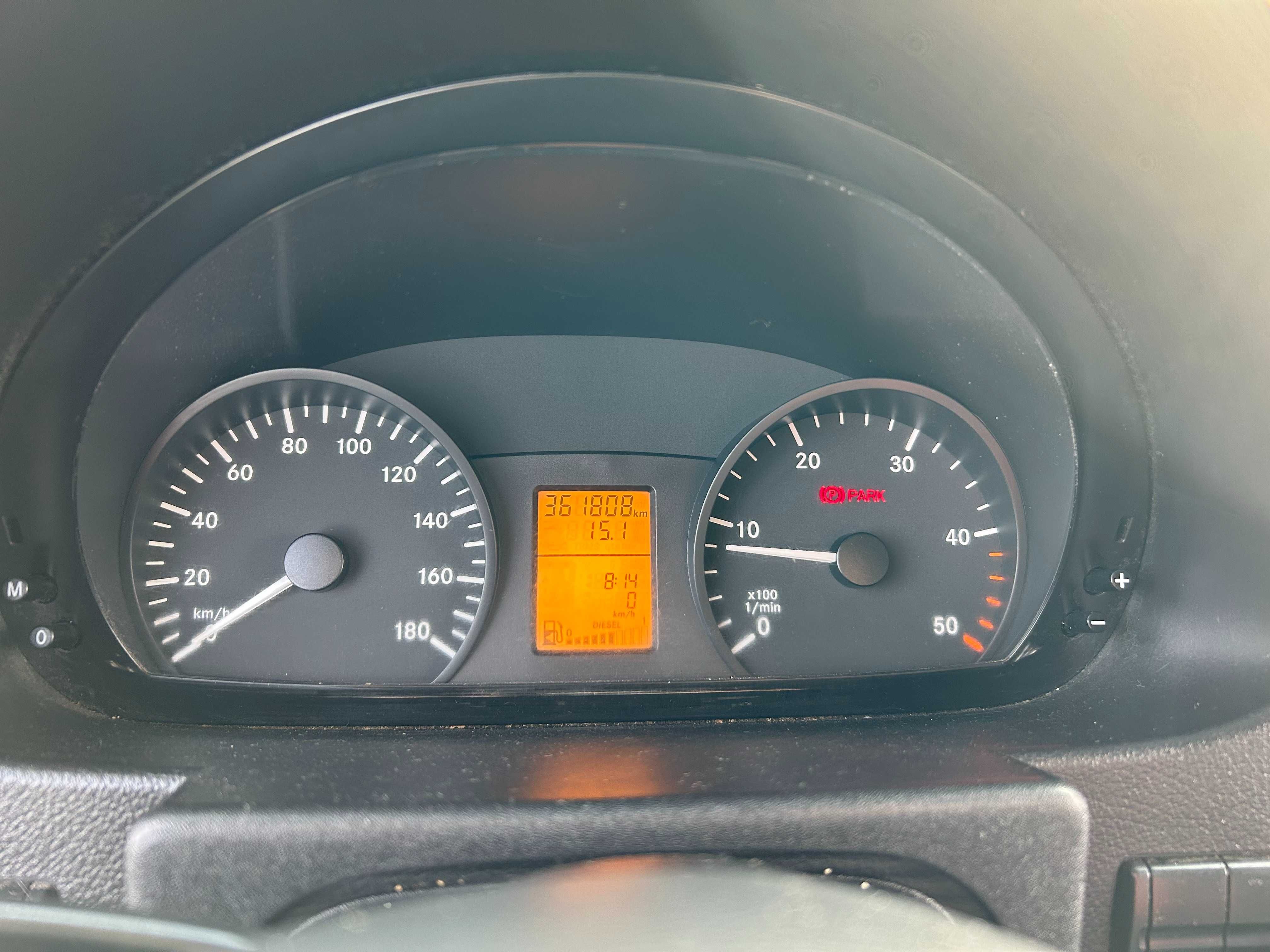 Mercedes Sprinter Kontener Lekki 2011R