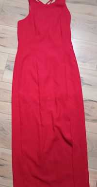 Czerwona suknia maxi