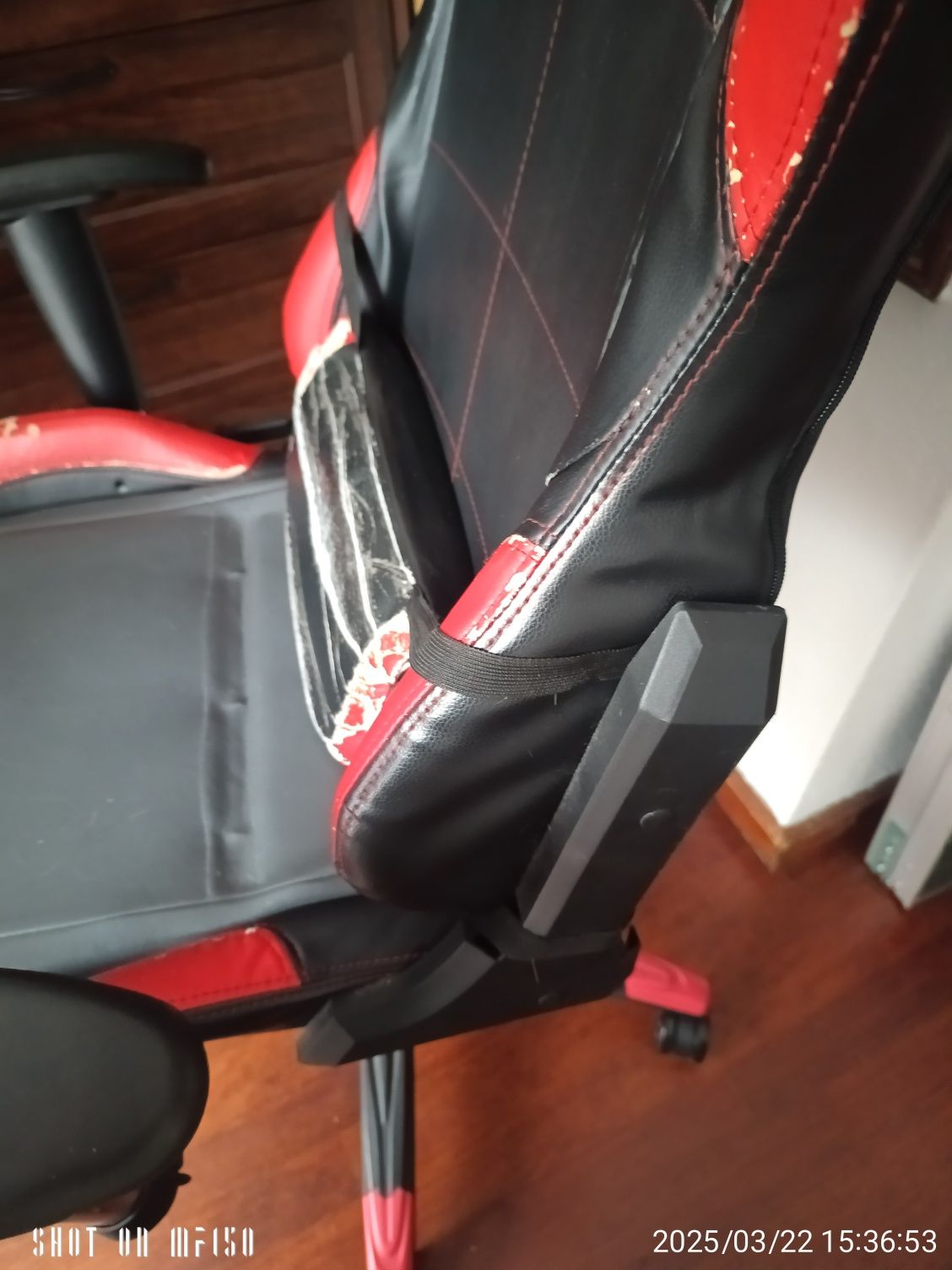 Cadeira alpha gamer usada