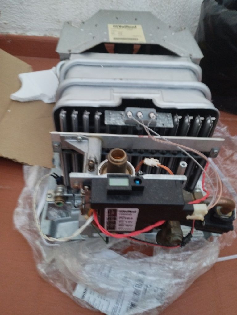 Caldeira a gaz em bom estado de funcionamento