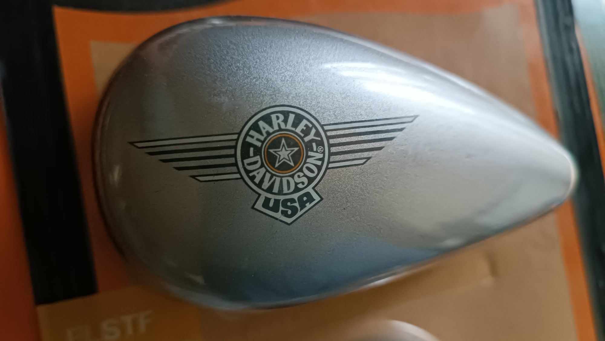 Antigas peças miniatura Harley Davidson por planeta Agostini