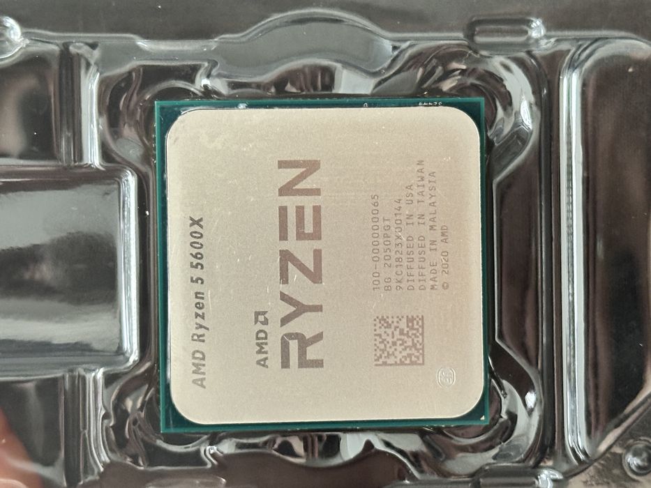 Процесор AMD Ryzen 5 5600X 3.7(4.6)GHz 32MB sAM4 Tray