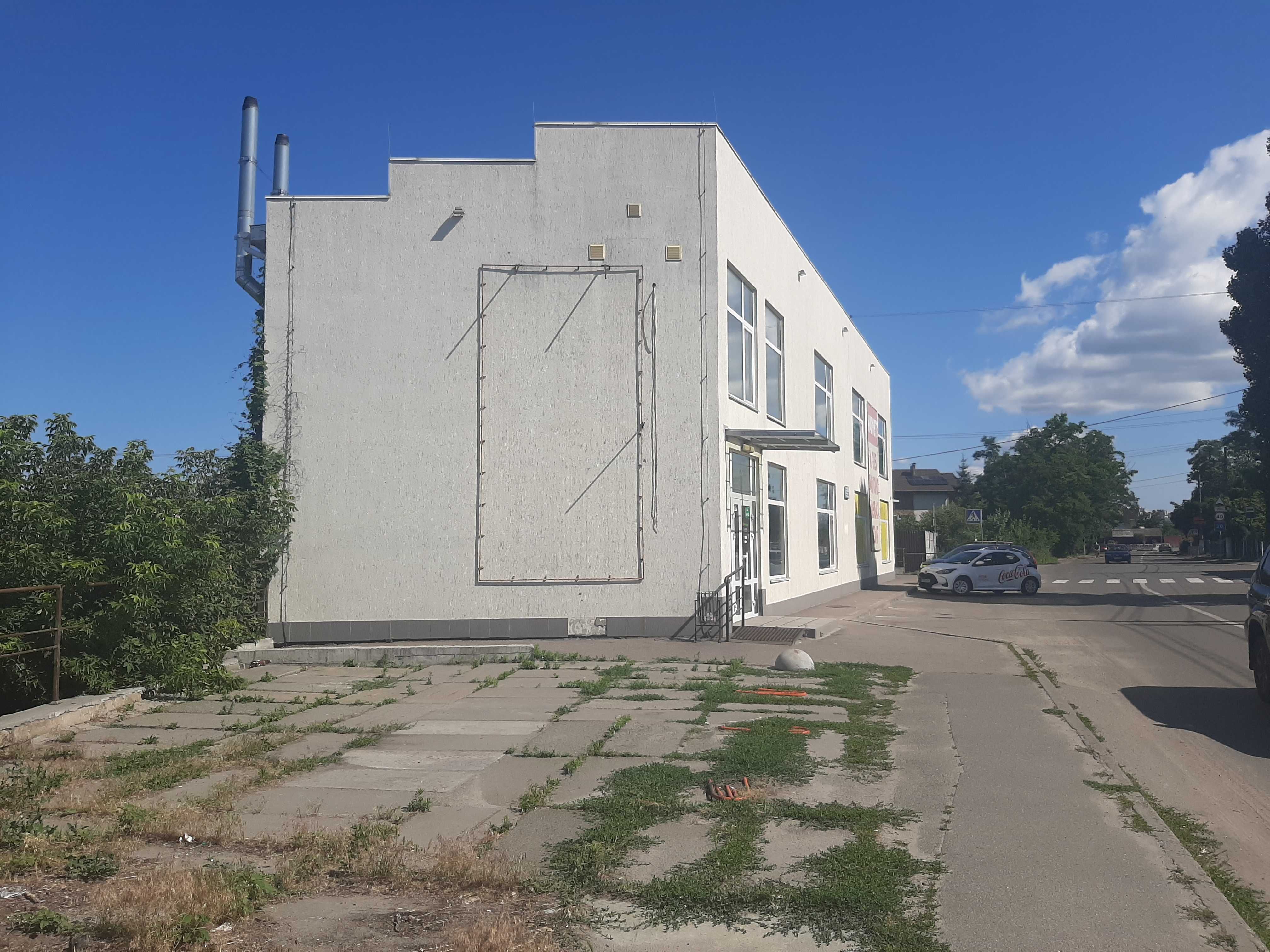 Продаж окремої будівлі на Троєщині