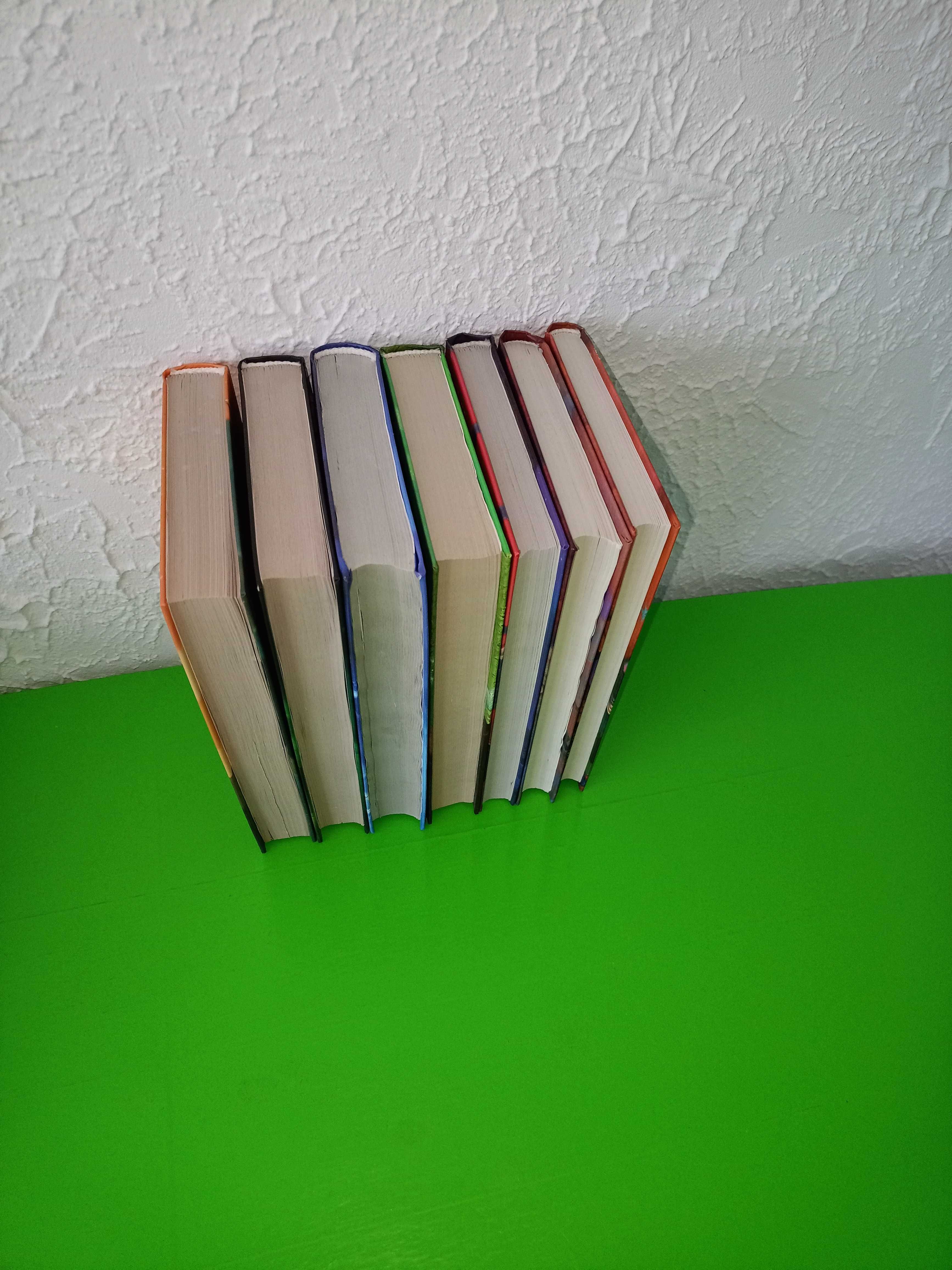 школьникам комплектом, 7книг -1000грн, Дж.К. Ролинг Гарри Поттер