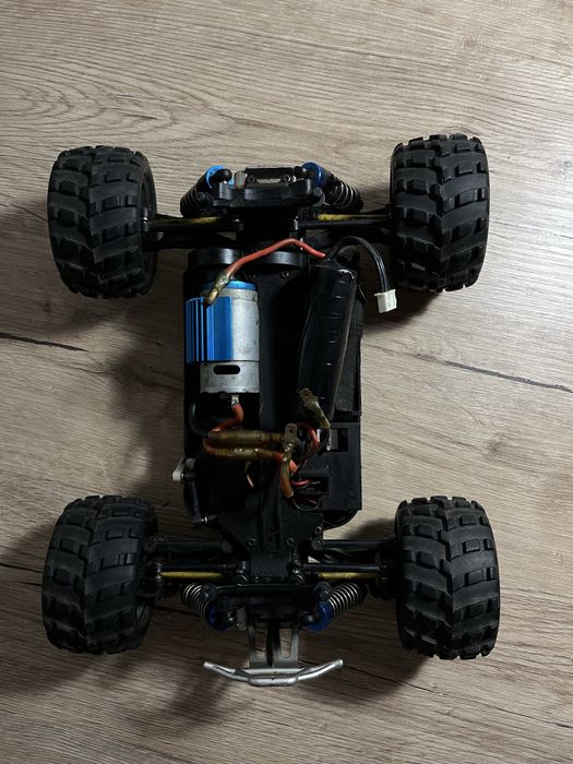 машинка на радіо керуванні wltoys a979 1:18