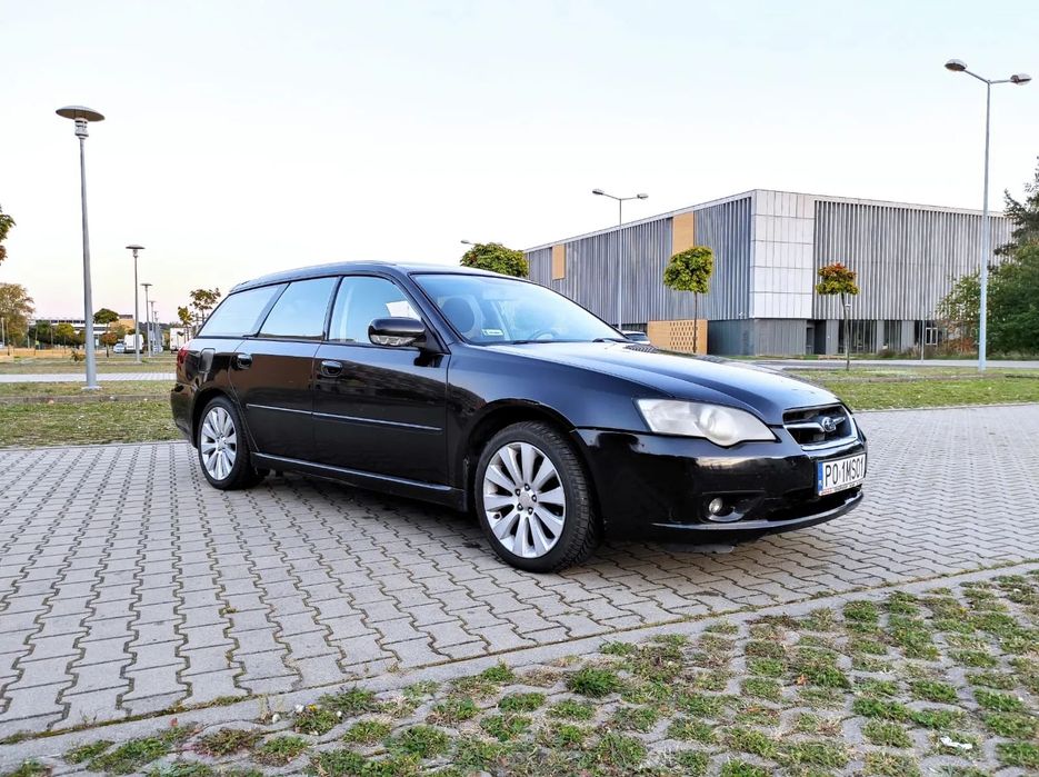 Subaru Legacy Doinwestowany Automat 4x4 awd LPG STAG Szwajcar historia bezwypadkowy