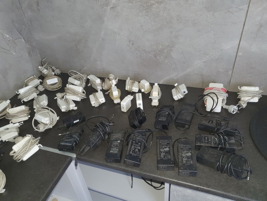 Зарядки Macbook air,pro,Dell,lenovo,HP,asus,Sony,