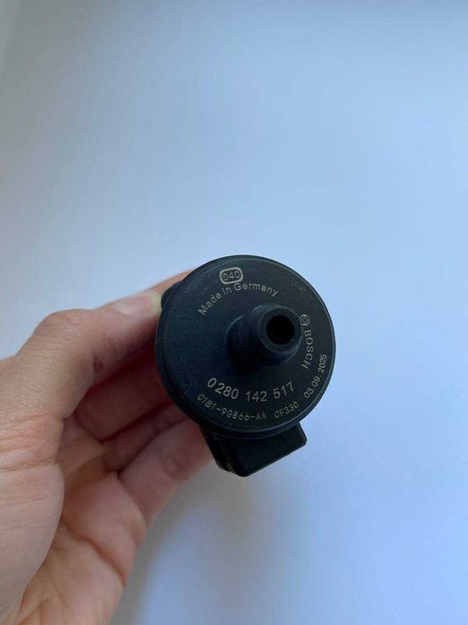 Клапан EVAP / випарів баку C1B1-9G866-AA – Ford Fiesta / Focus