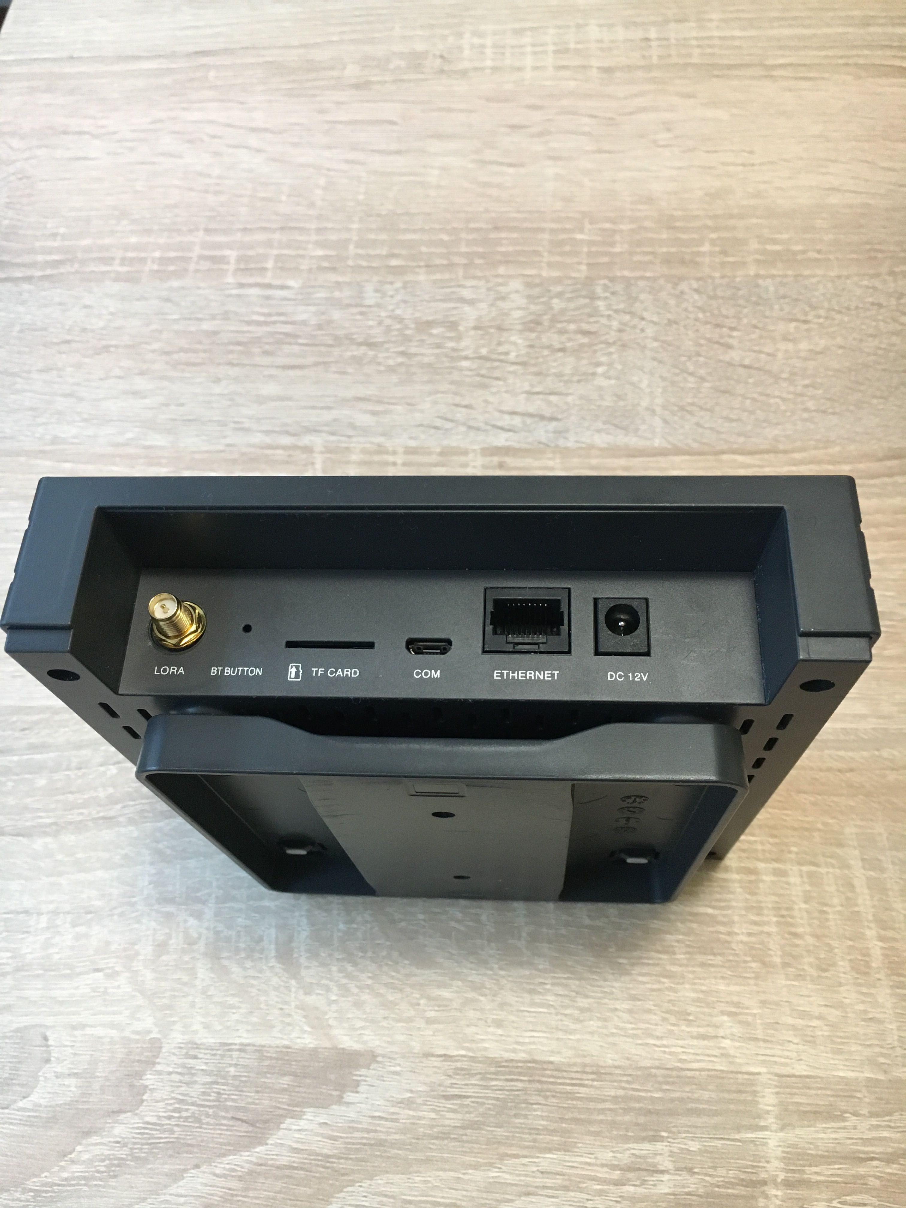 4 x Koparka kryptowalut Helium HNT = 3 x BOBCAT Miner 300 + RAK v.2