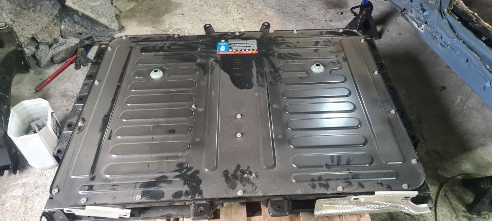 Продам батарею Ford Escape Plug-in 14.4 кВт