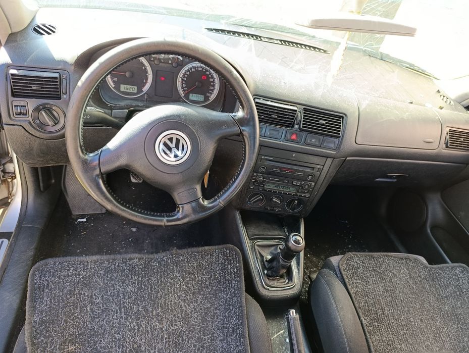 Golf IV 1.9 TDI 110 CV - Ler descrição