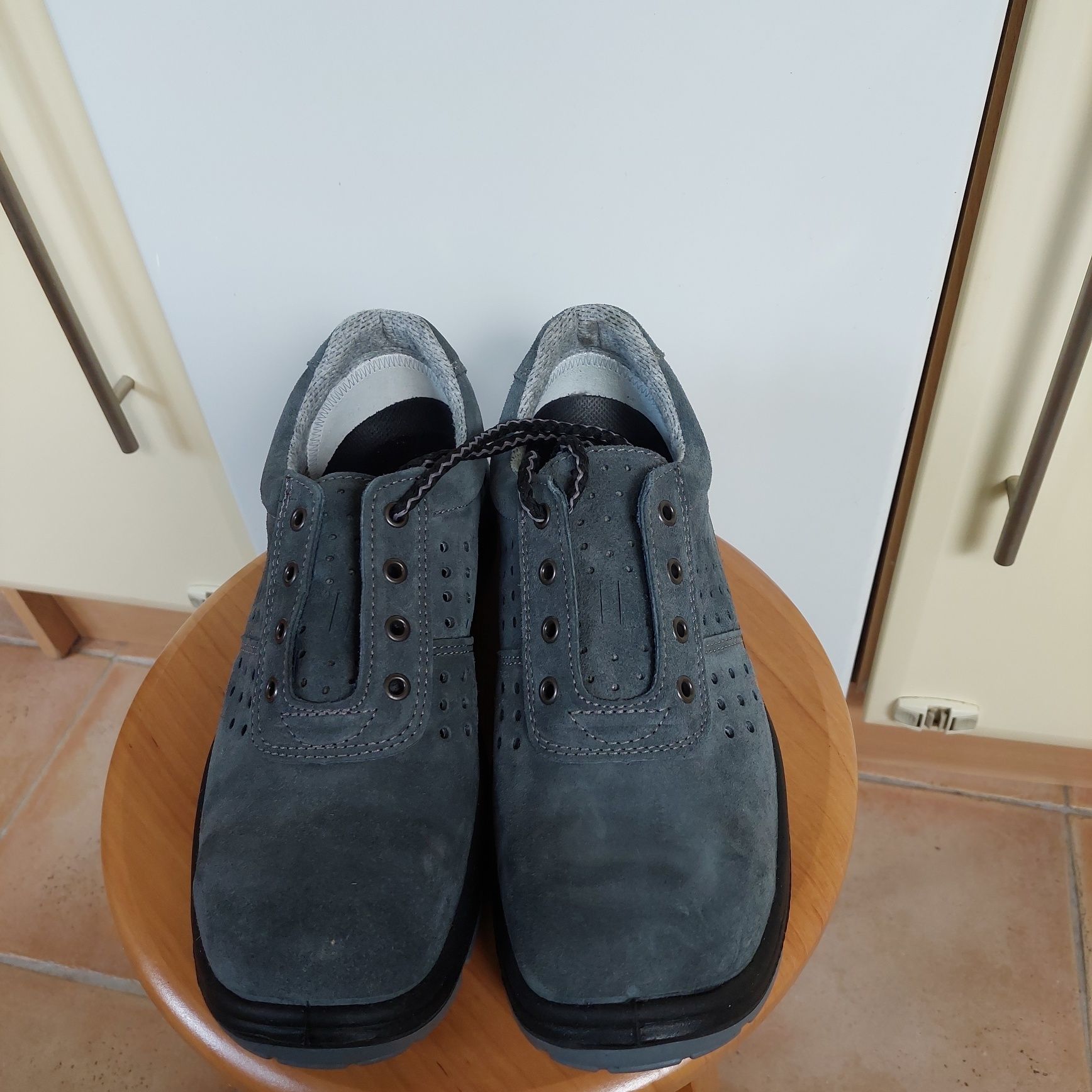 Nowe buty robocze PPO model 45 S1, SRC rozm. 43 wkładka 27,5 cm