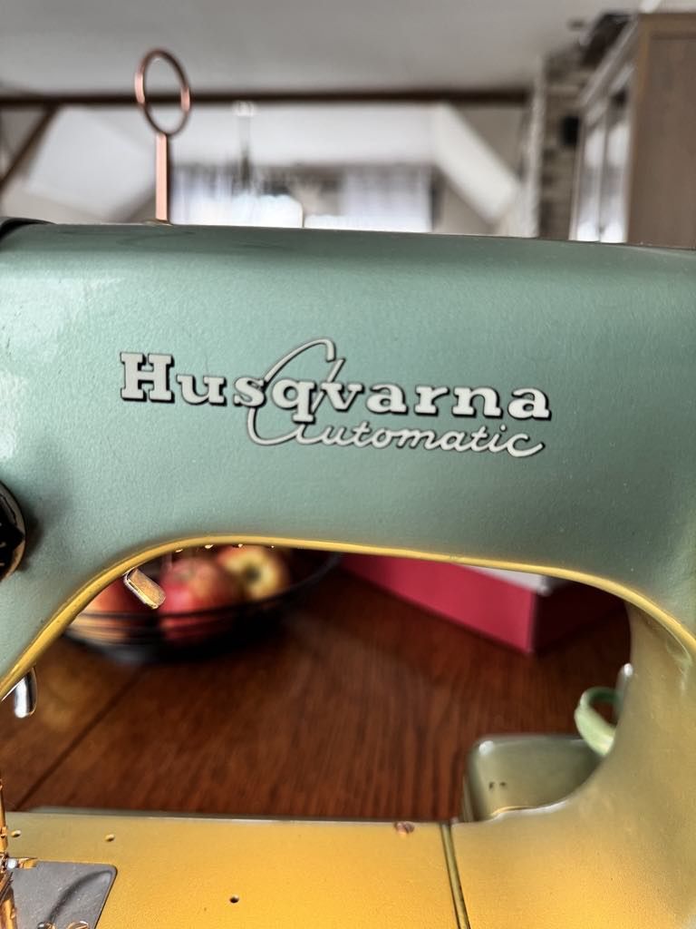 Maszyna do szycia antyk Husqvarna automatic 21