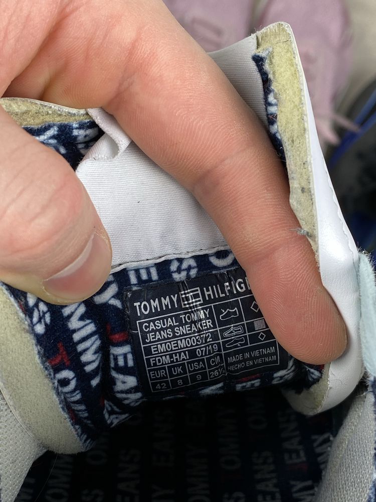 Кроссовки Tommy Hilfiger