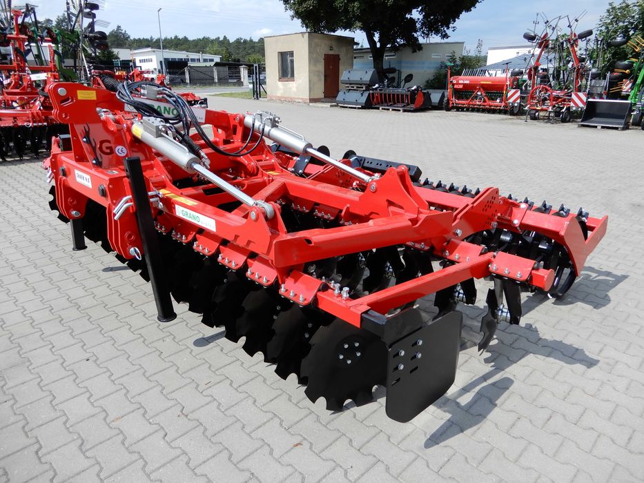 Brona talerzowa hydraulicznie składana GRANO SYSTEM SHS 4,0 m