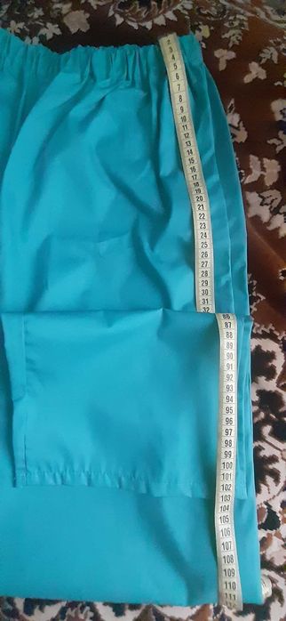 Медичний костюм, новий