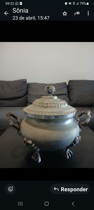 Terrina em estanho antiguidade muito bonita