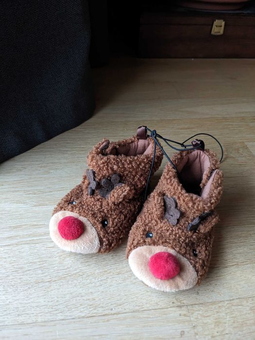 Kapcie reniferki nowe brązowe 17/18