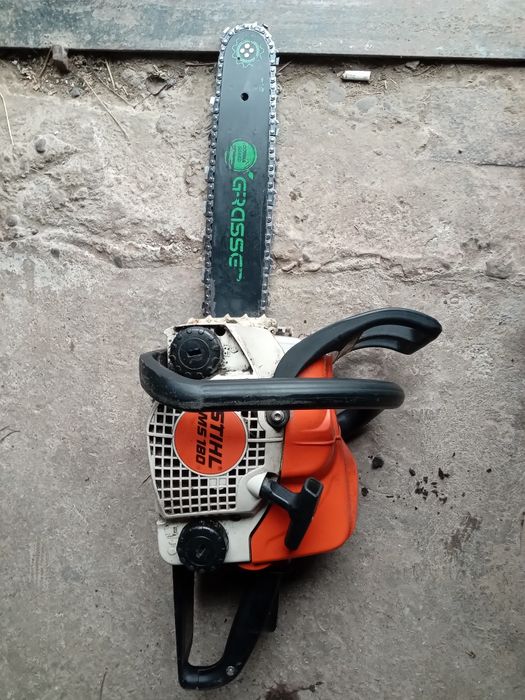 Продам бензопилу STIHL
