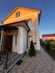 продам 2 эт отдельностоящий дом в червоном хуторе таирова К.С
