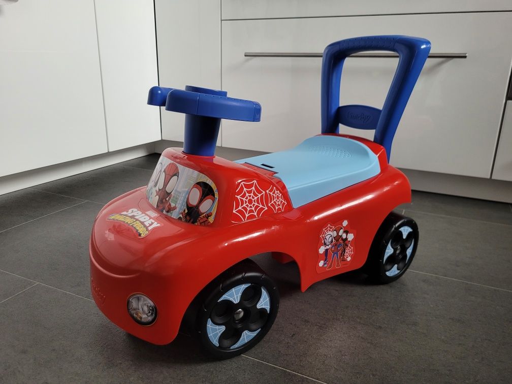 Jeździk pchacz auto