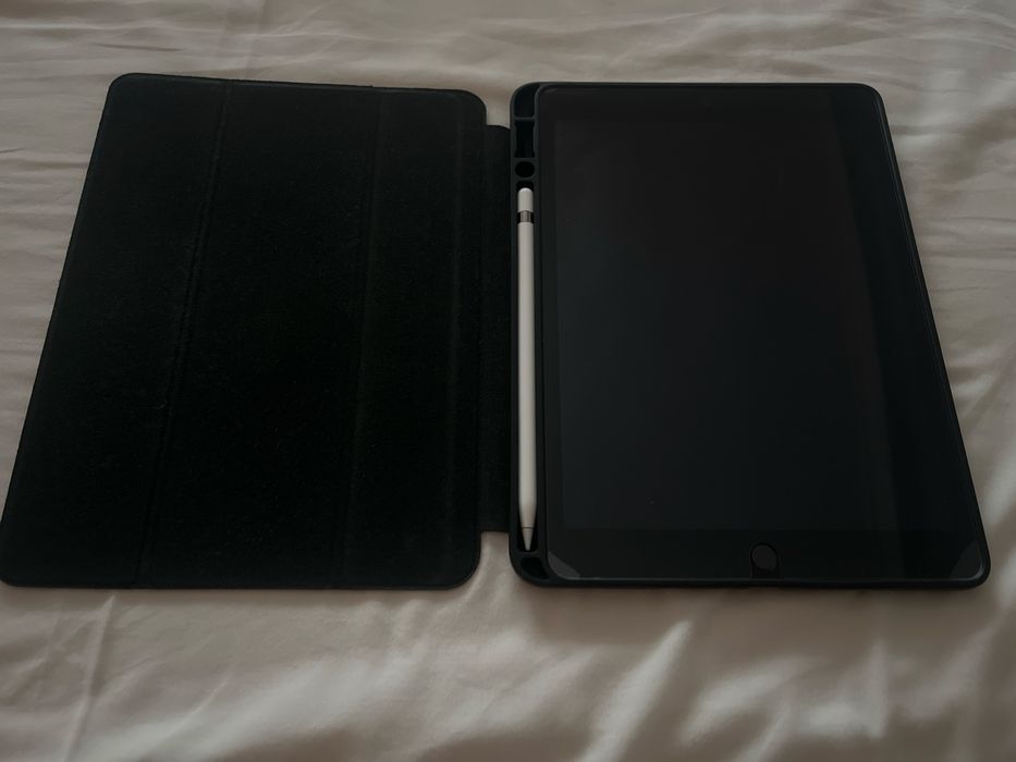 iPad 9Gen 10.2 64GB (APPLE PEN, Capa e película incluídos)