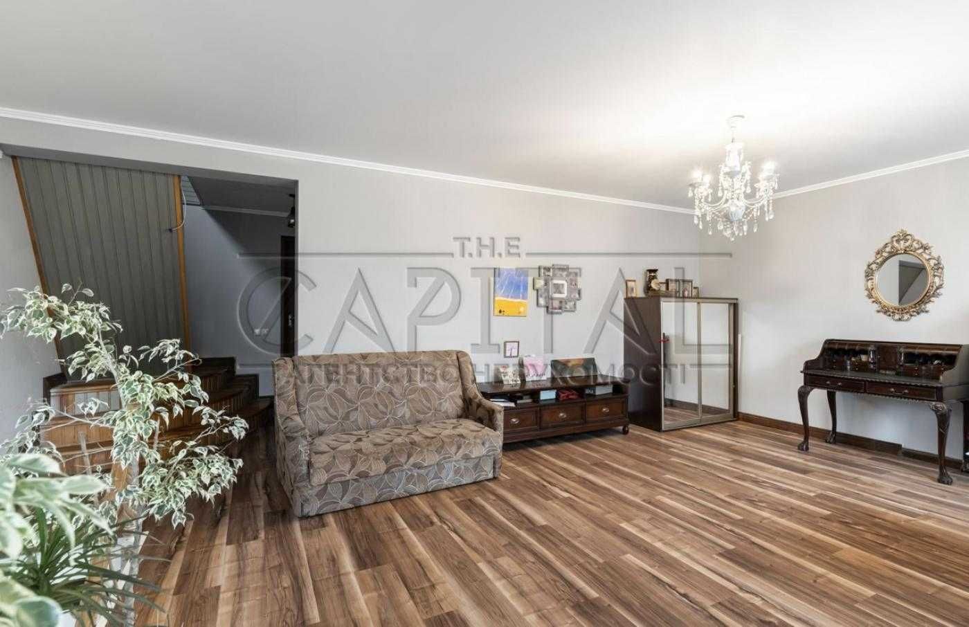 Продаж будинку | Осокорки, 5 кімнат, сад, 3 поверхи, 210 м²