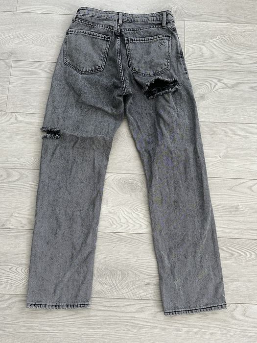 Джинси жіночі