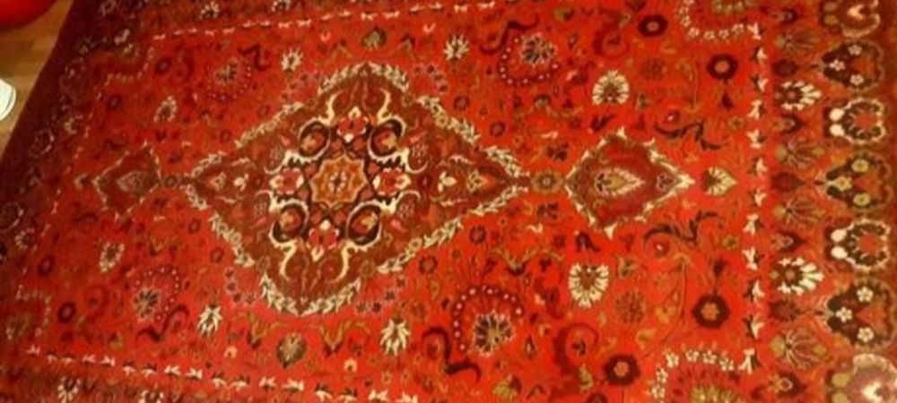 Корпус для настенных часов,  ковер