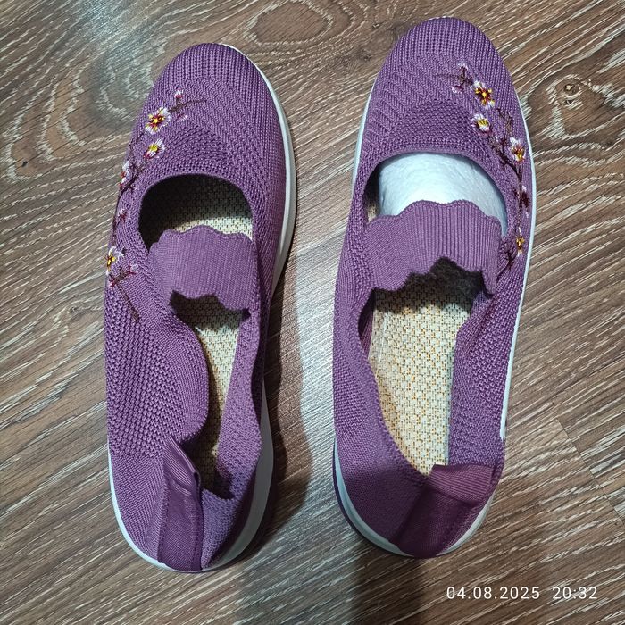 Продам нові капці 41 розміру