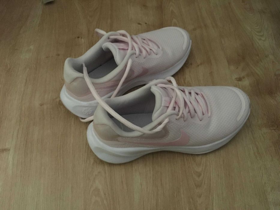Sapatilhas Running Mulher - Nike Revolution 7