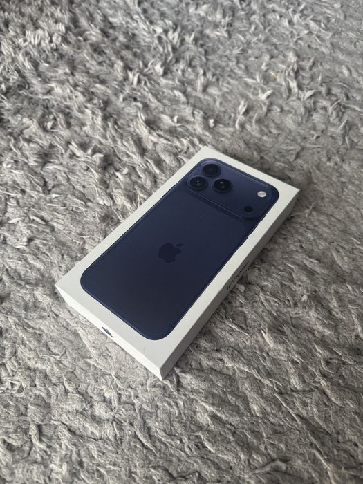 Troca/Retoma iPhone 17 Pro Max 256gb SELADO/NOVO a estrear