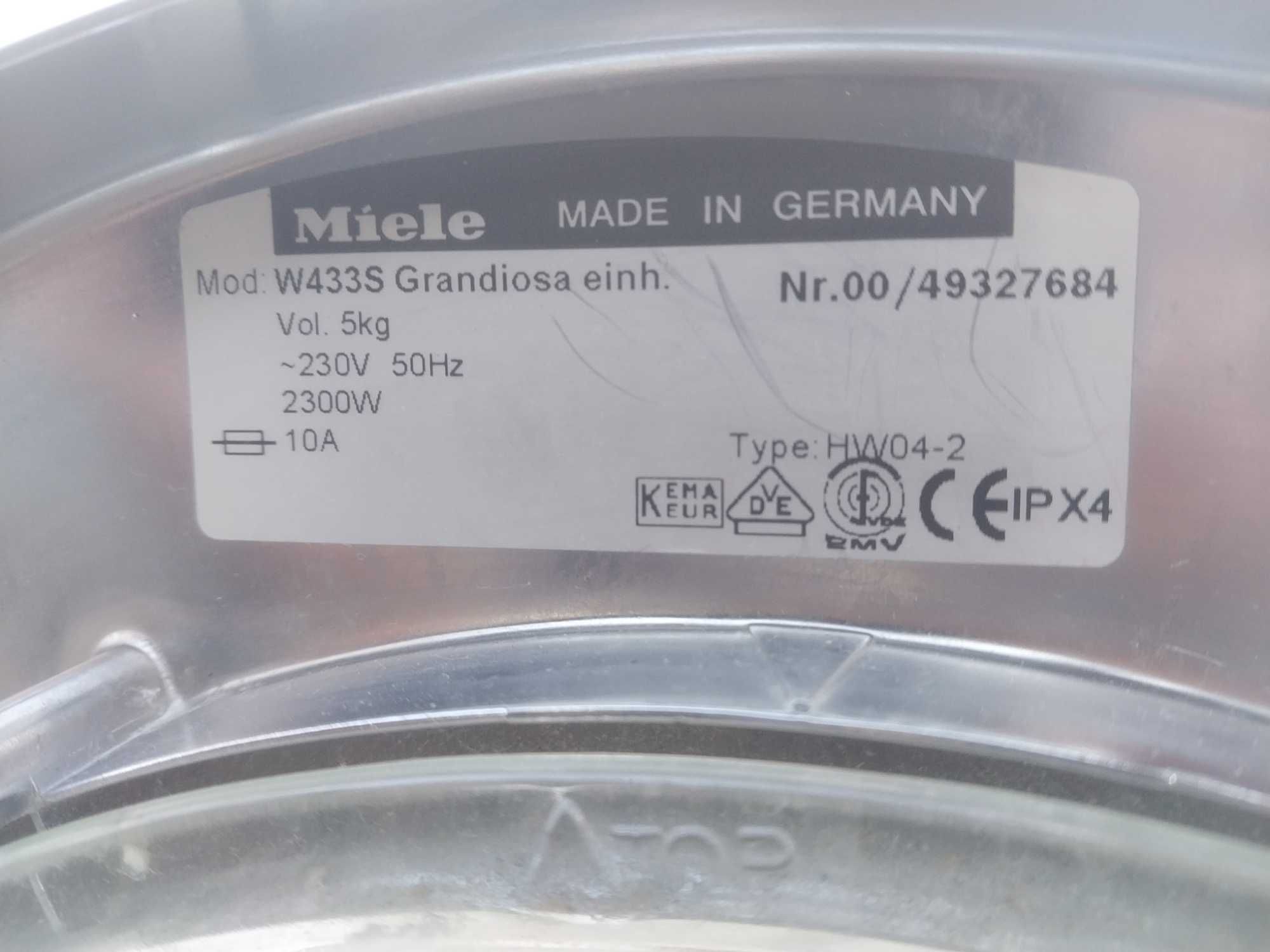 Пральна машина   Miele W433S  на 5кг.  ELECTROLUX  EWF12470W   8 кг