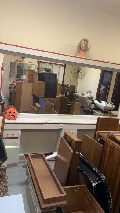 Mobilia de salao de cabelereiro