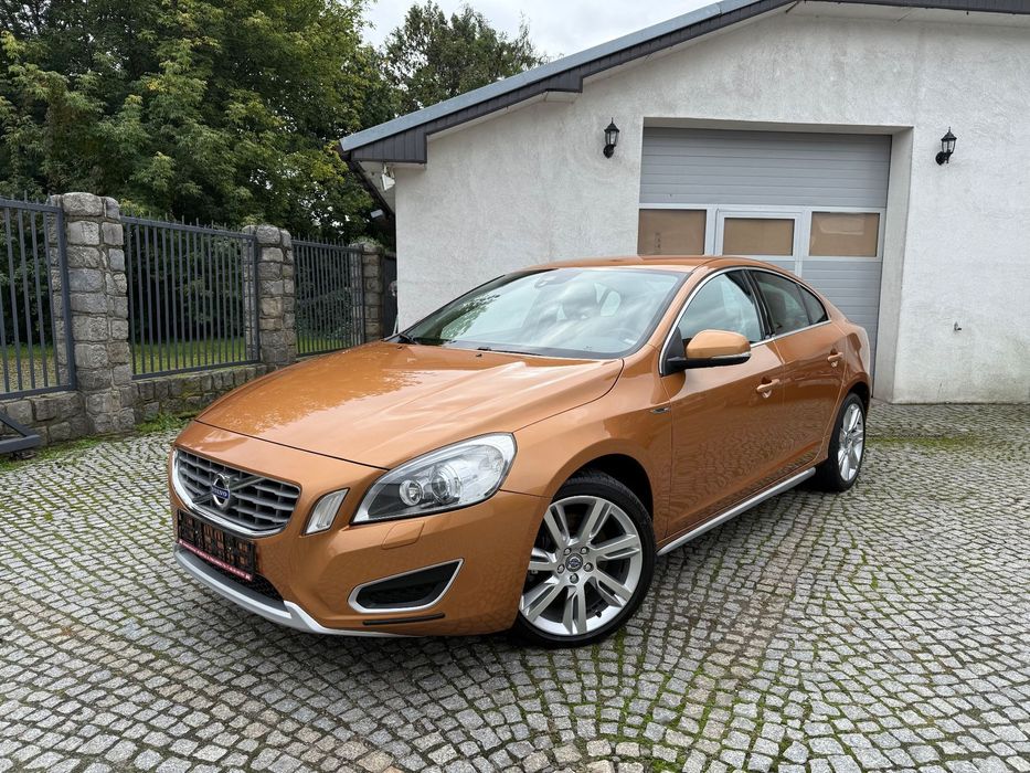 Volvo S60 2.4 Diesel 205 KM Automat 4X4 Bogate wyposażenie Super Stan