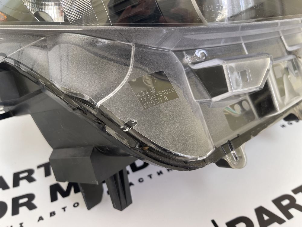 Фара правая LED CX-9 2016 2020 Америка CX30 CX5 CX3 6 GJ GL 3 BN BP