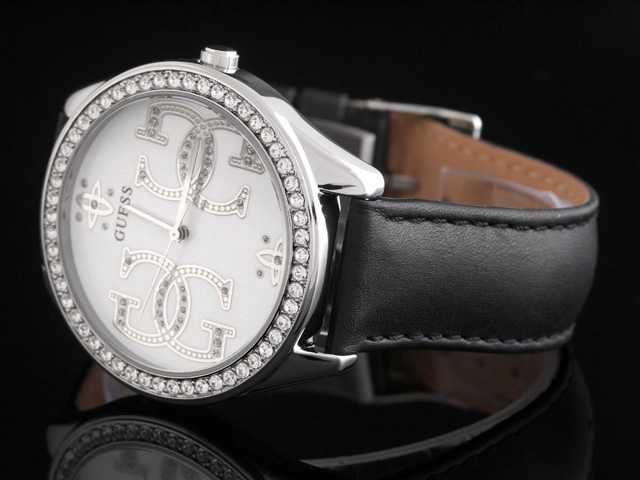 oryginalny zegarek marki GUESS model U85066L5