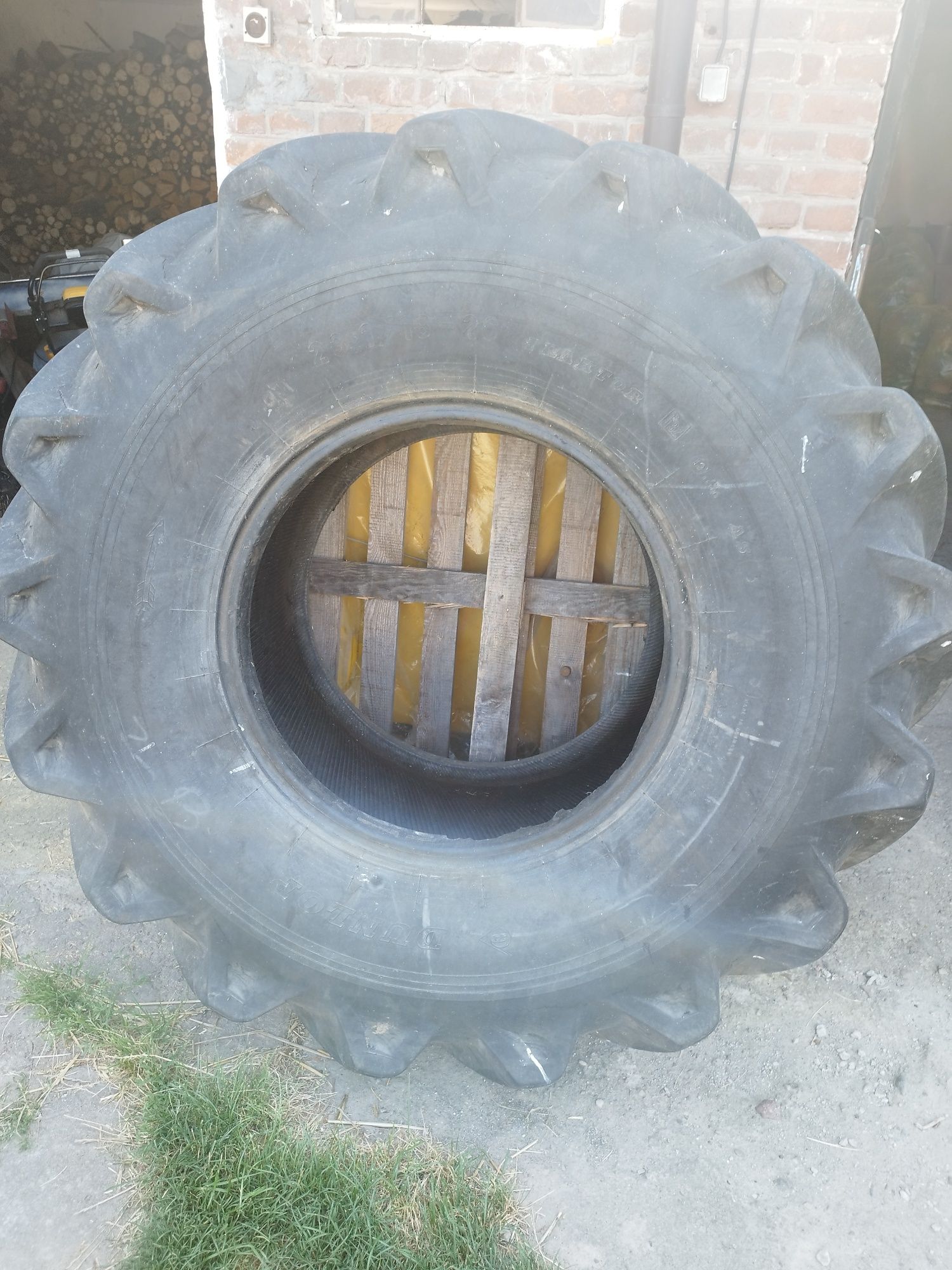 Opona 23.1/18-26 Dunlop 23.1-26