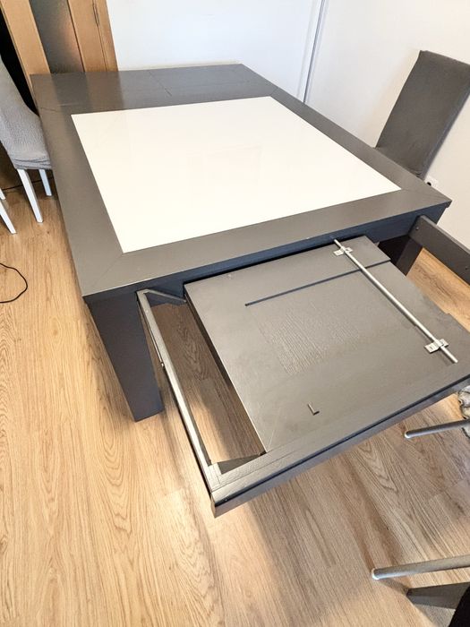 Vendo mesa de jantar