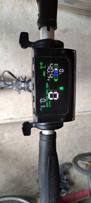 Hulajnoga elektryczna