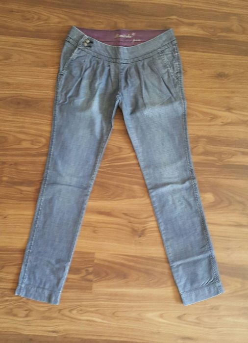 Жіночі стильні сірі штани Женские брюки из тонкой джинсовой ткани модн