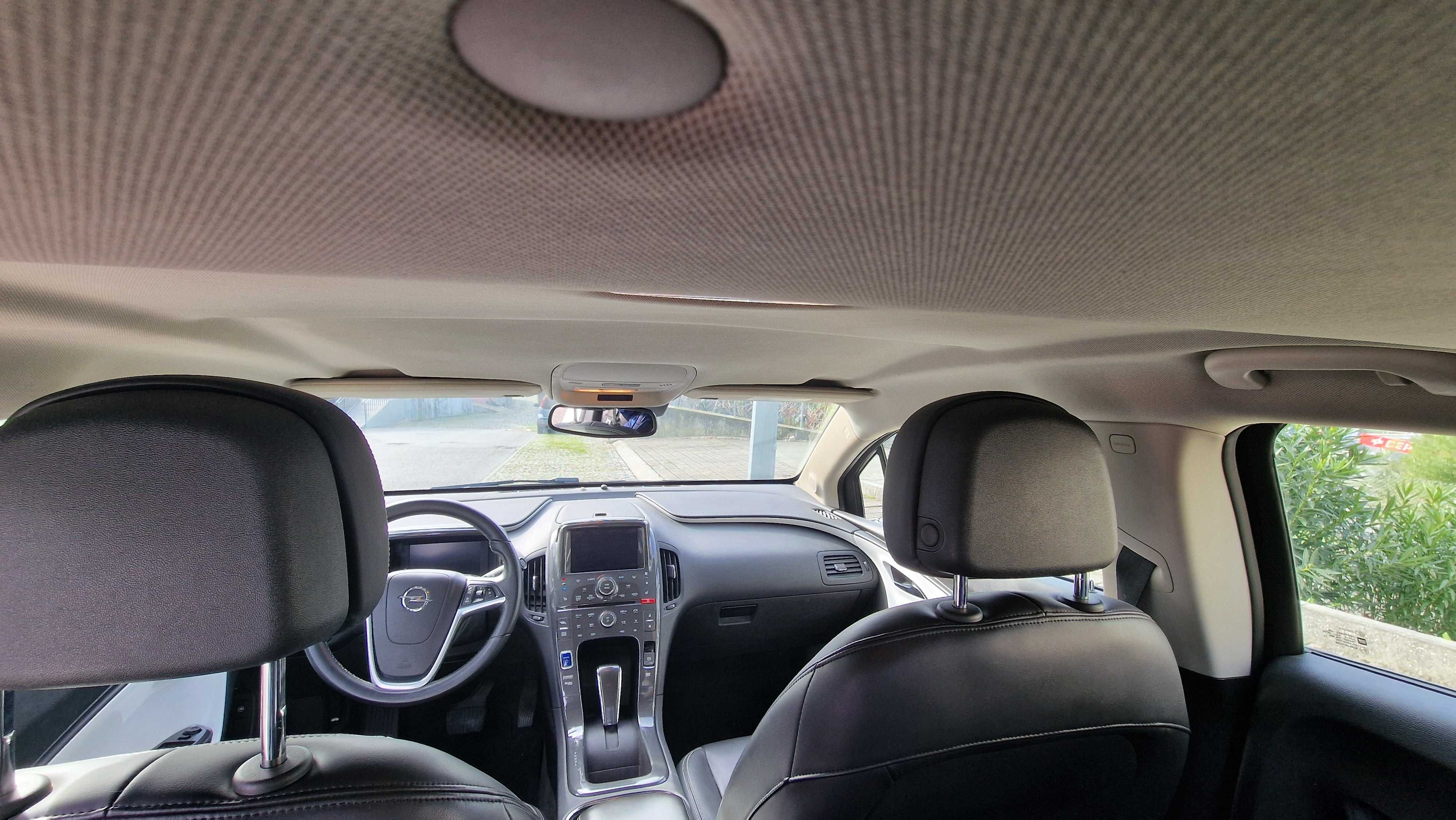 Opel Ampera Híbrido Plug-In Branco