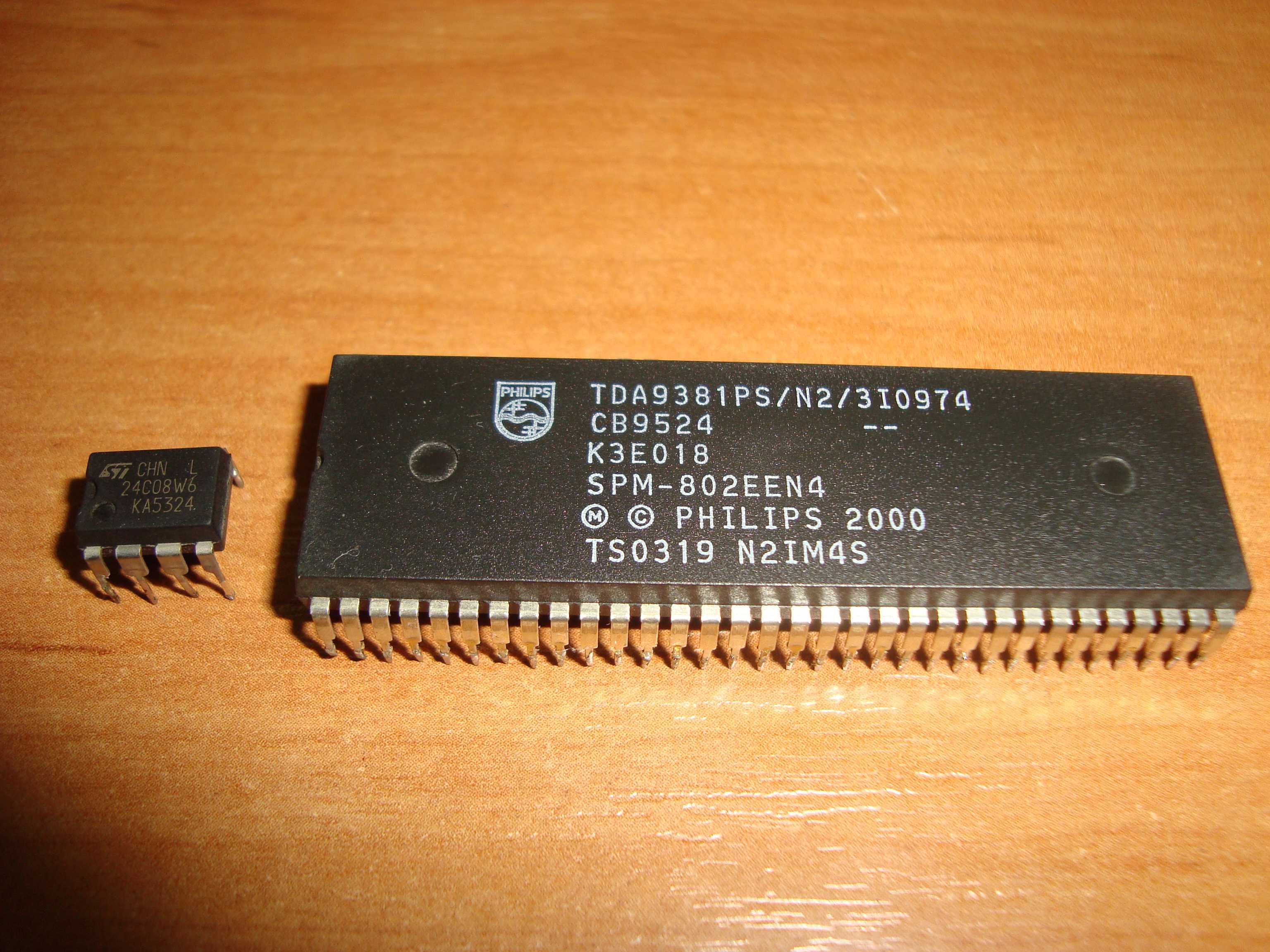 Процессор TDA9381PS/N2/3I0974 SPM-802EEN4 демонтаж 100% рабочий 120грн