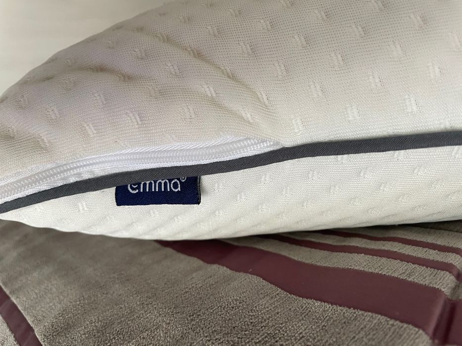 Almofada EMA 70x40x10 (Como Nova)