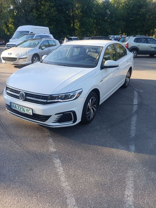 Volkswagen e bora 2019 с webasto